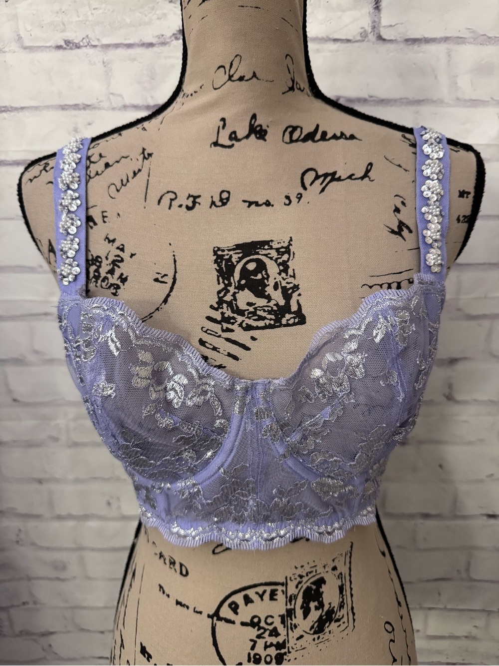 Victoria’s Secret Bra 34DD Dream Angels Push Up Without Padding Underwire Purple